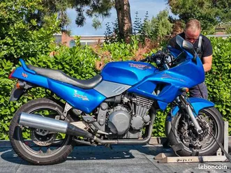 moto triumph sprint s 1994 cg collection