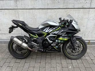 kawasaki ninja 125