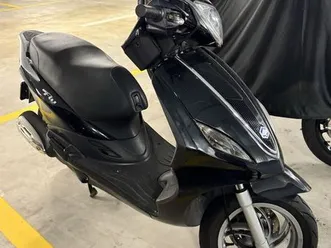 piaggio fly 125