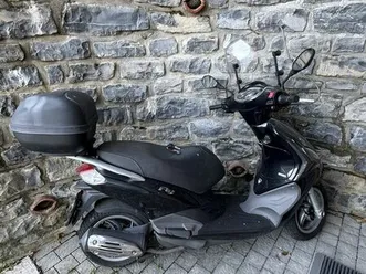 piaggio fly 125