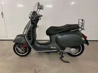 piaggio vespa gts super 300