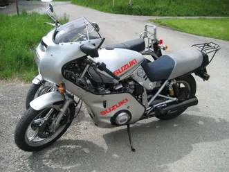 oldtimer suzuki katana 1100