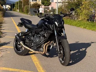 yamaha mt-07 (35kw 2022)