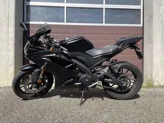 yamaha yzf r 125 abs black