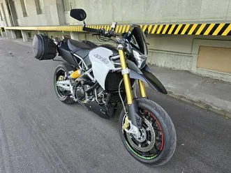 aprilia dorsoduro 1200
