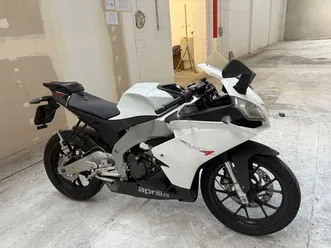 aprilia rs4 125