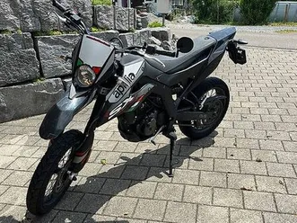 aprilia sx 125