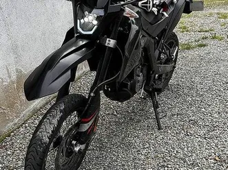 aprillia sx 125