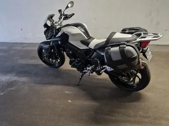 bmw f800 r, top zustand, frisch ab mfk und service