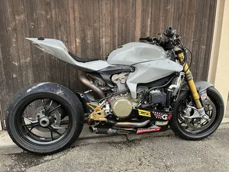 ducati panigale 1199 s