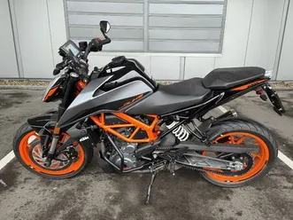 ktm duke 390