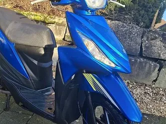 suzuki adress 110-18'400km