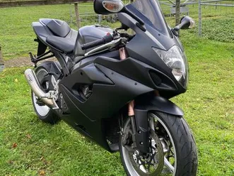 suzuki gsx-r 1000 k5 ab mfk