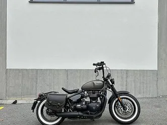 triumph bonneville bobber black 1200 abs