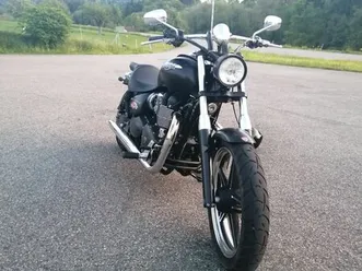 triumph chopper schwarz-matt bonneville # harley ähnliche