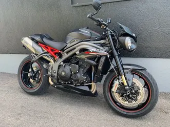 2018 triumph speed triple rs