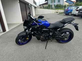 vend yamaha mt-07 non bridé