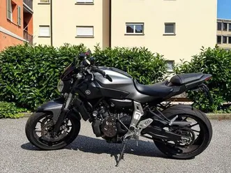 vendesi yamaha mt 07, 35 kw, collaudo fatto ad agosto 2025