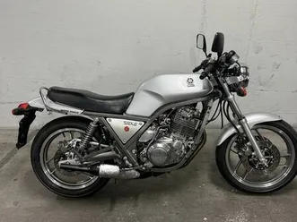 yamaha srx 600