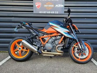 ktm super duke 1290 r v3 garantie ktm 03/2028 pneus neufs