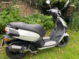 scooter kisbee 50 cm3