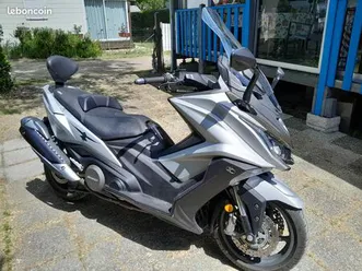 scooter kymco ak 550