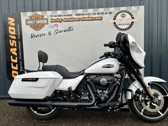 harley-davidson touring street glide 1923 2025 1923 cm3 | moto routière | 7 306 km | blanc | 71100 sevrey