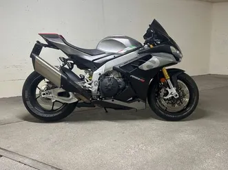 aprilia rsv4 1100