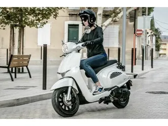 125er vorführroller besbi automat