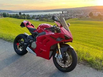 ducati panigale v4s 2023 mit garantie bis 2027