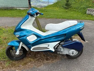 gilera runner 125 vx 4t roller scooter