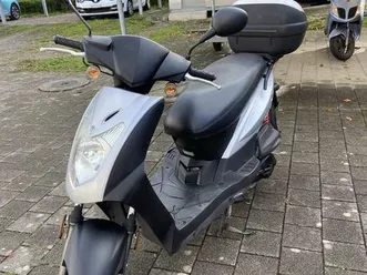 kymco agility 125 roller, top zustand, jg 2008, topcase!
