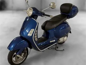 piaggio vespa gt200 - mit zubehör