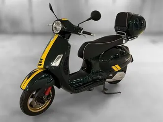 piaggio vespa gts 125 - racing sixties mit zubehör