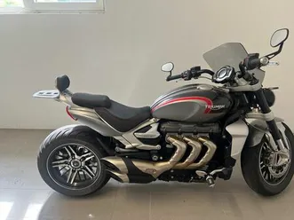 triumph rocket 3 gt