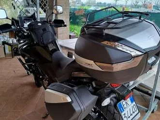 suzuki v-strom 650 nero