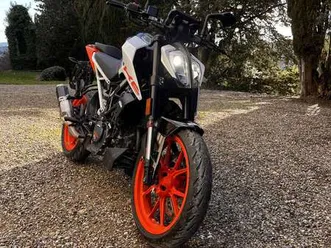 ktm 125 duke
