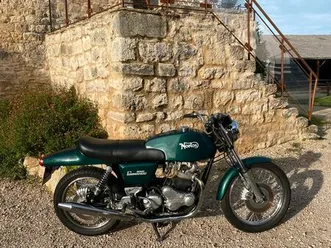 norton commando fastback 1976