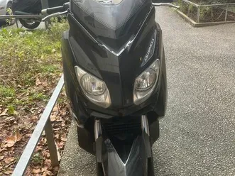 x-max 125 abs édition limité