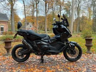 honda x-adv 750 custom black. 2025 full options — motoren | honda — marktplaats