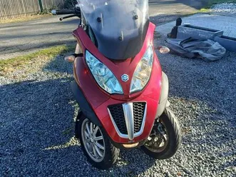 scooter piaggio mp3