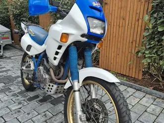 honda nx650 dominator