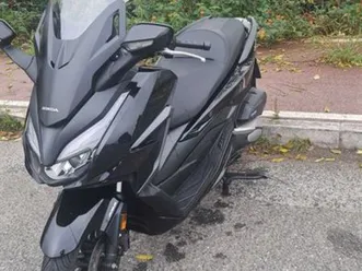 moto honda forza 2022 benfica