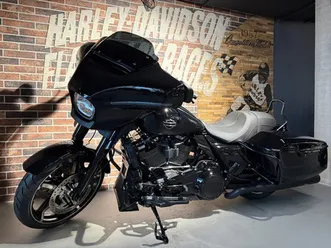 flhx street glide black finish 117