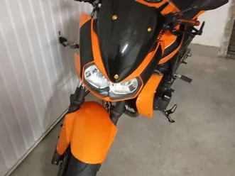 kawasaki z 750 arancione