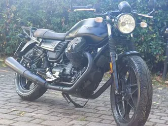 moto guzzi v 7 stone nero