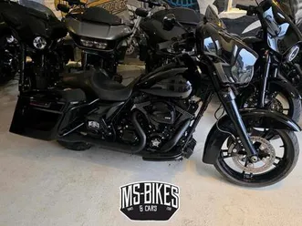 harley davidson street glide special *top* balck streetglide road