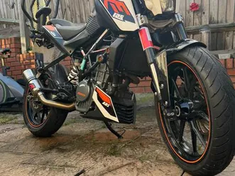 ktm 125 duke naked petrol manual (15 ps) 125 cc