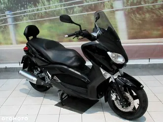yamaha x-max