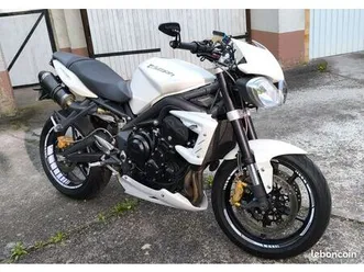 triumph street triple 675 r
